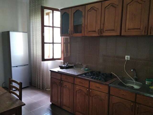 Гостевой дом გრიშა სითი Тбилиси-10